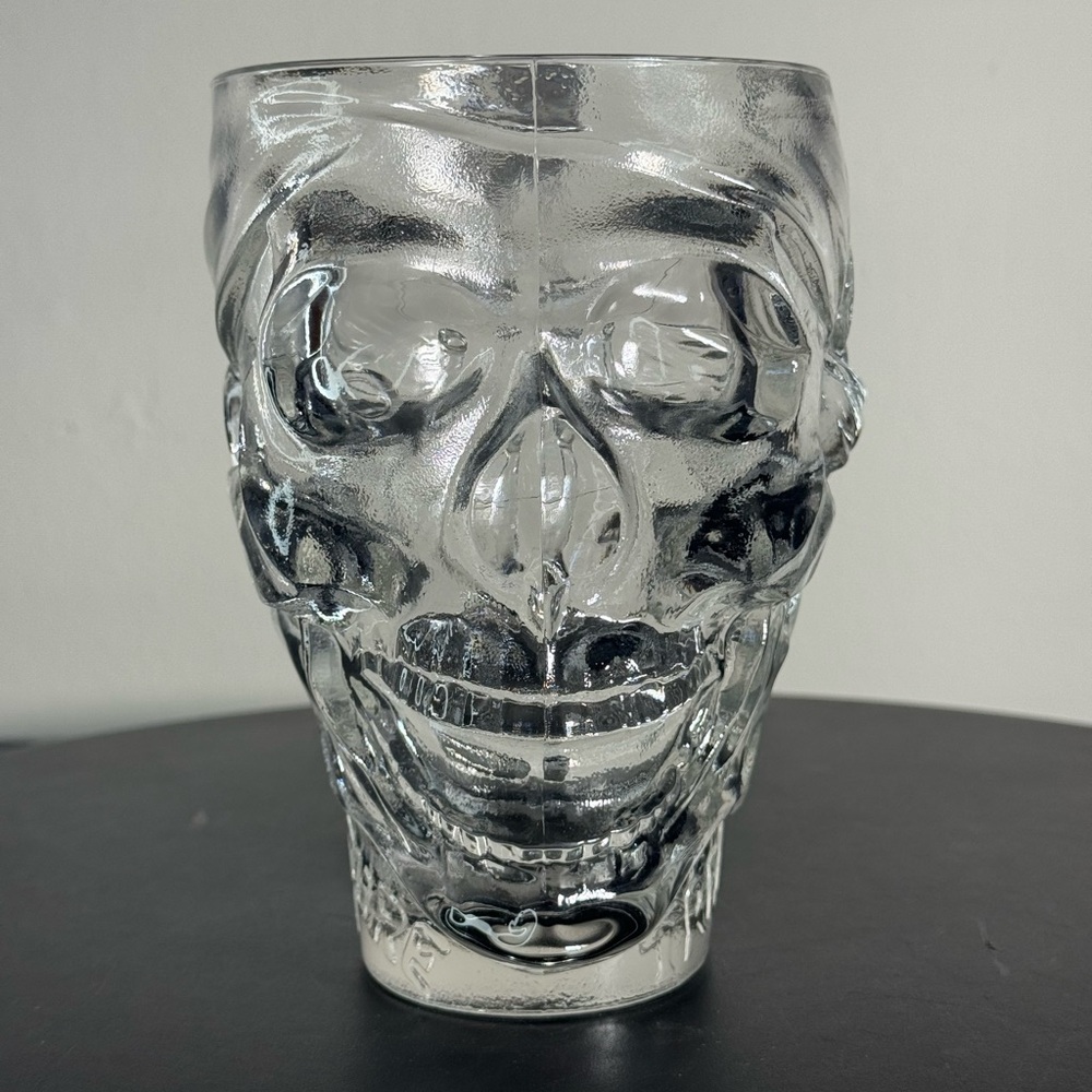 Treasure Island Casino Las Vegas Luminarc USA Glass Pirate Skull Mug Cup